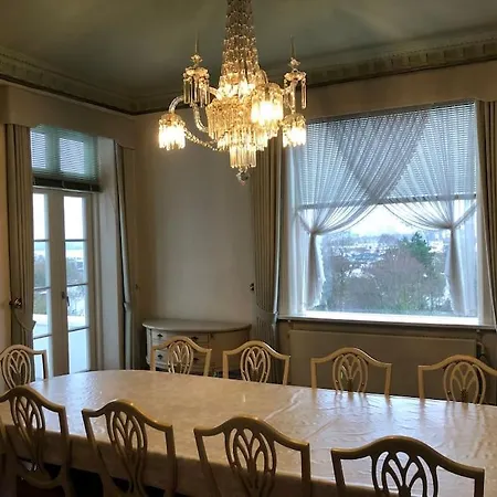 וילה Mansion With Panoramic Views קולדינג