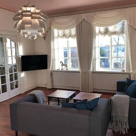 Mansion With Panoramic Views וילה קולדינג